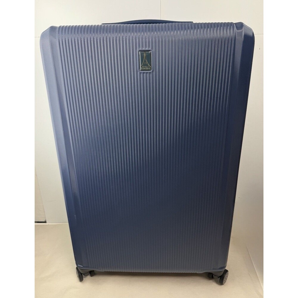 Travelpro Walkabout 6 Large 31” Check In Expandable Spinner Suitcase Luggage
